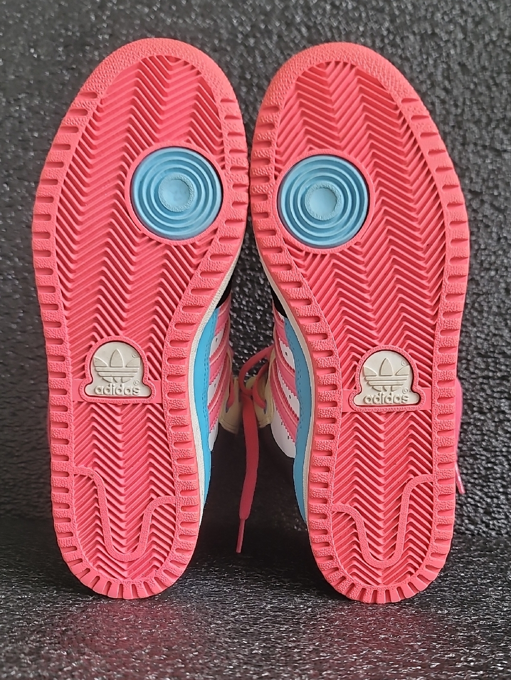 ๐ฅ RARE ๐ฅ Adidas Decades/Hard Court "Oddity" Wmns 8 - Picture 7 of 16
